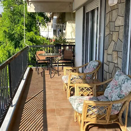 Apartament Family Nea Moudania